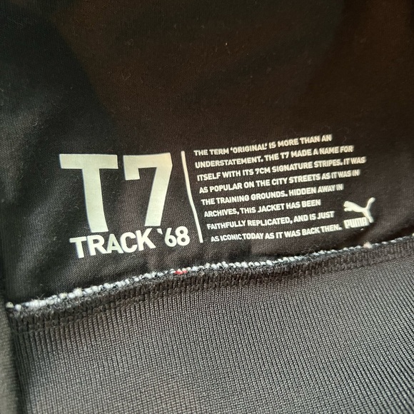 Puma’s Men’s Plaid T7 tracksuit Jacket - Picture 6 of 7